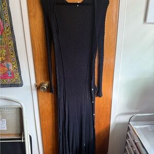 Chic Black Knit Maxi Cardigan with Pockets